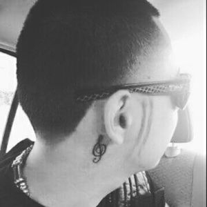 Meet your Posher, Luis